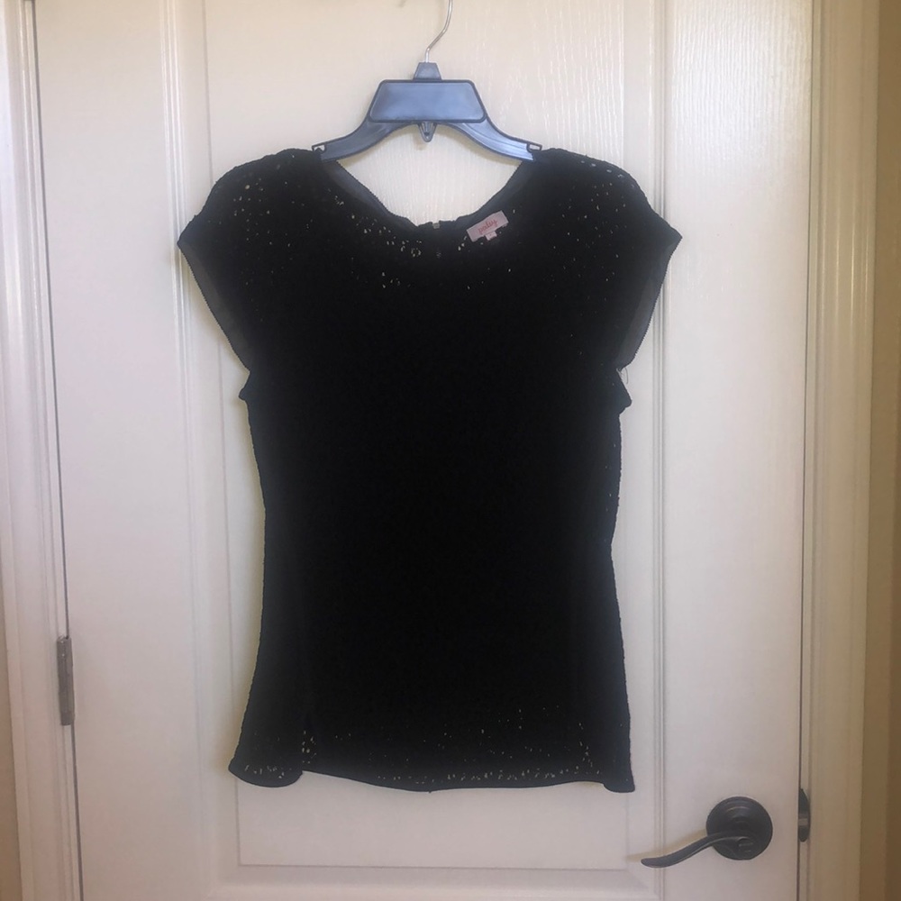 Lace Capped Sleeve Blouse